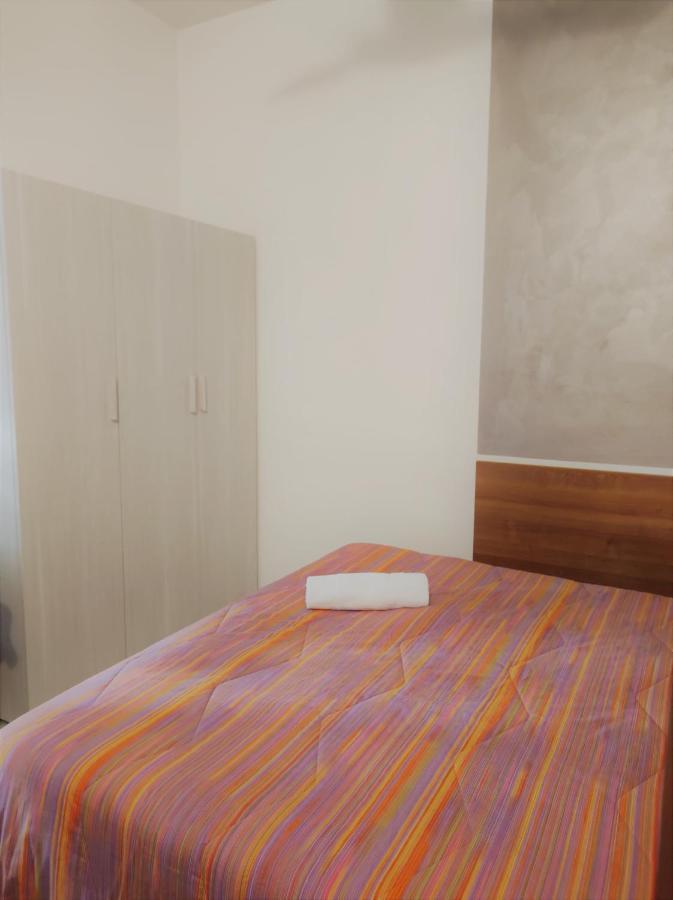 Hotel Marinoni Lomazzo Kültér fotó