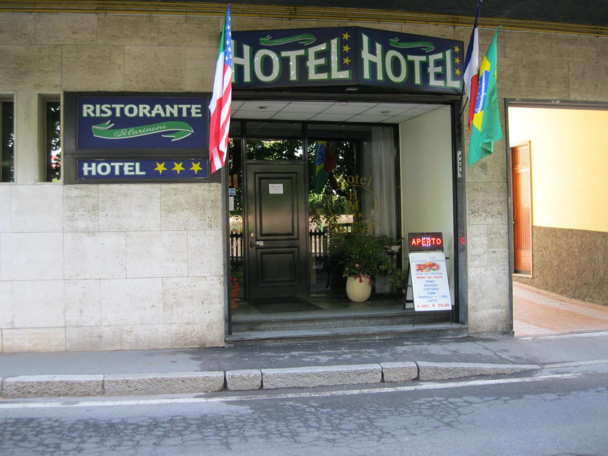 Hotel Marinoni Lomazzo Kültér fotó