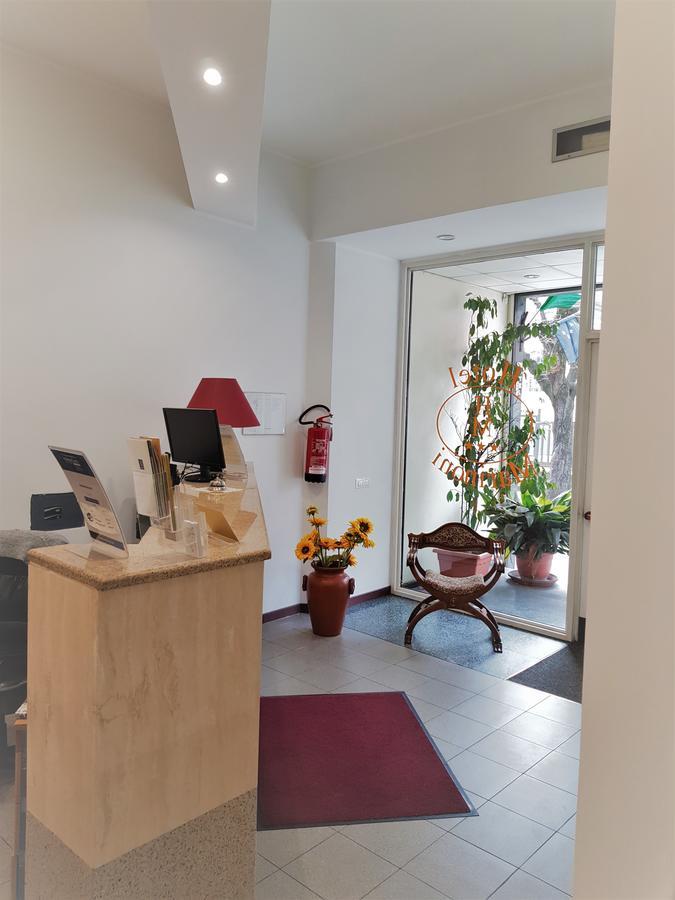 Hotel Marinoni Lomazzo Kültér fotó