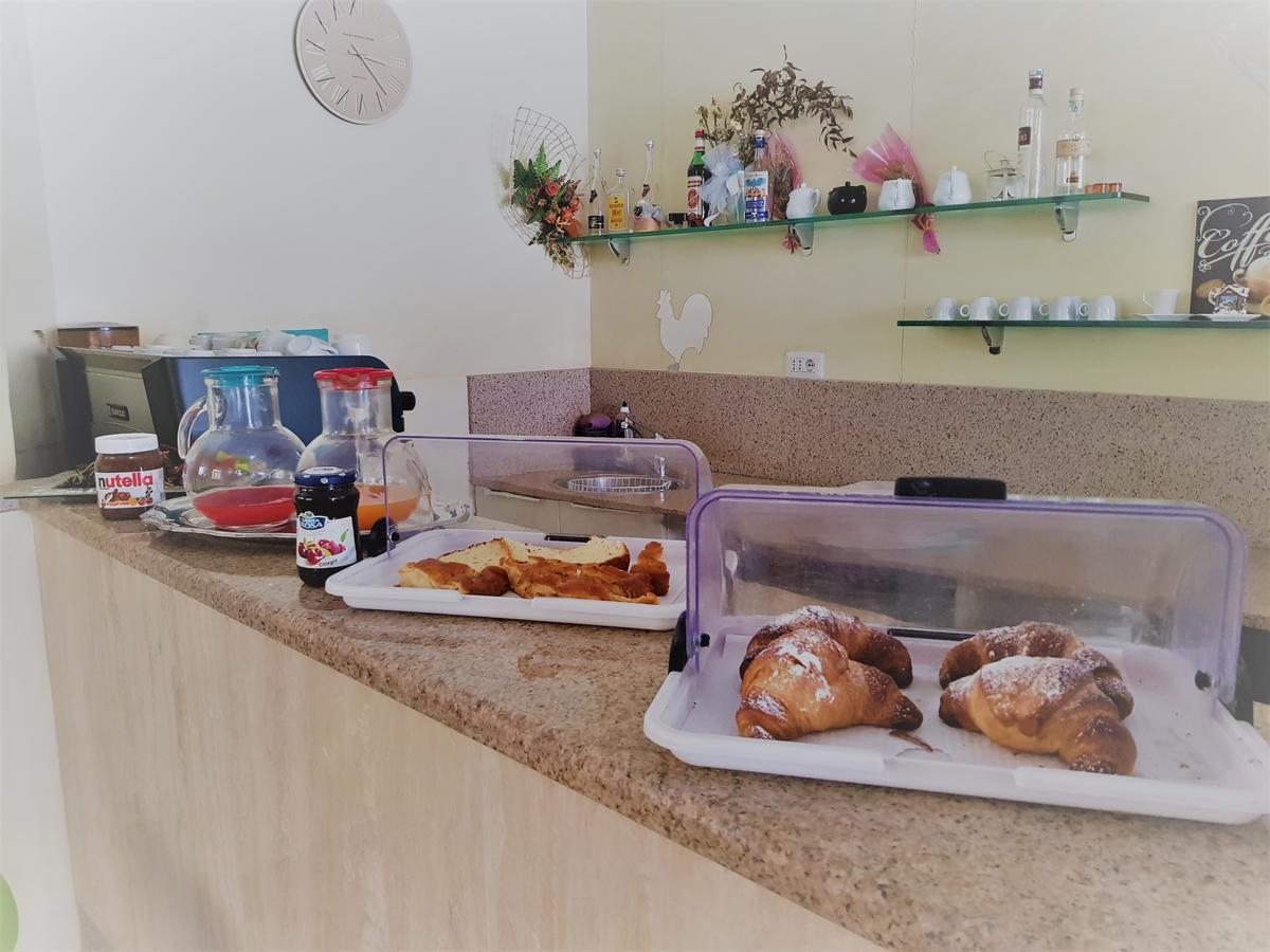 Hotel Marinoni Lomazzo Kültér fotó